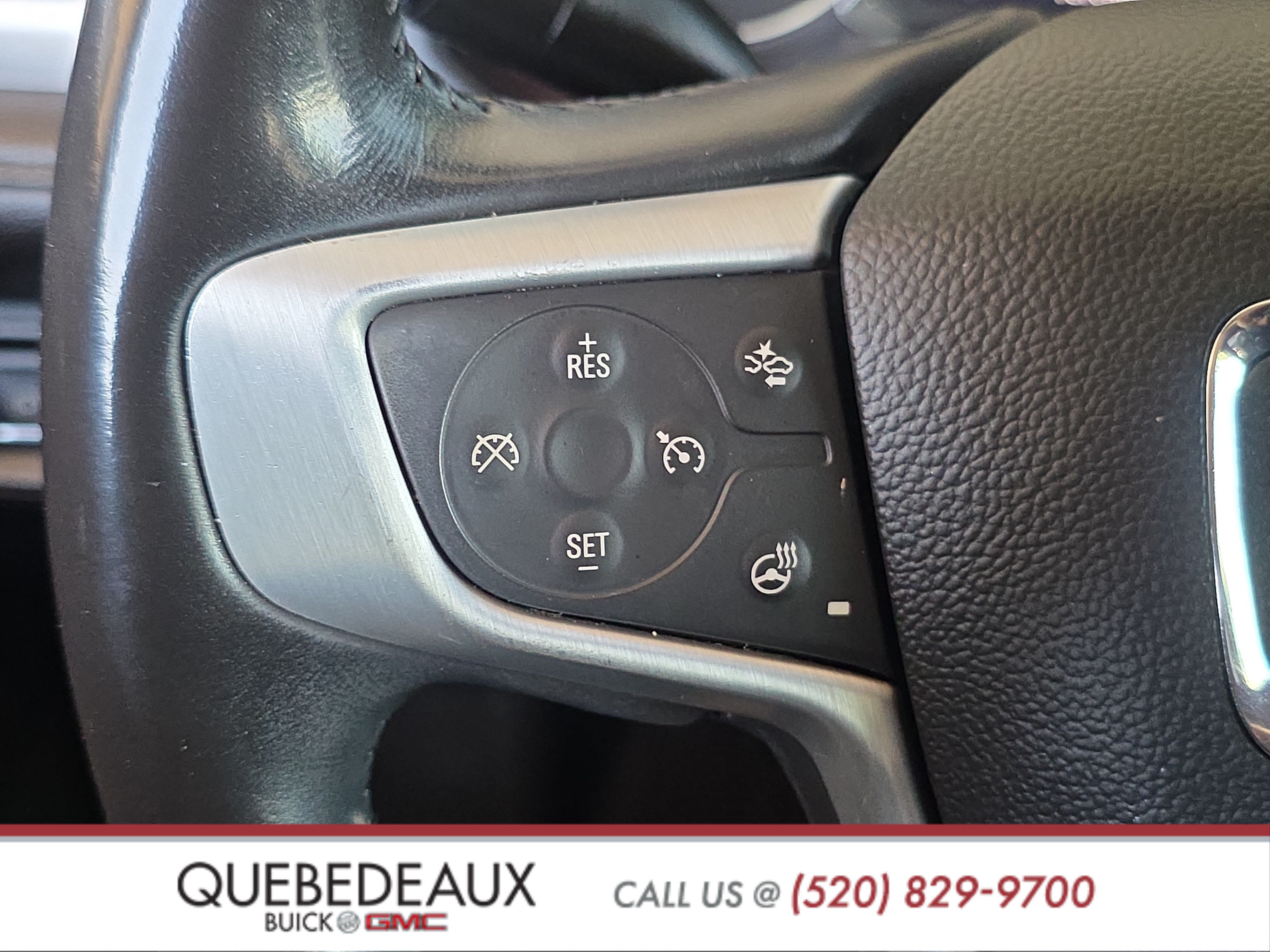 Used 2022 GMC Acadia SLT w/ Preferred Package FWD image 15