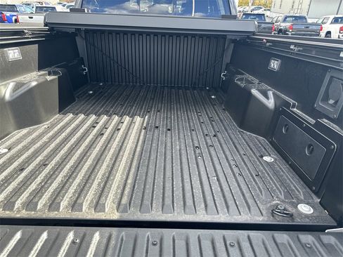 New 2025 Toyota Tacoma TRD Off-Road image 14