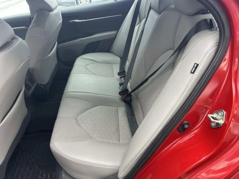 Certified 2020 Toyota Camry XSE image 19