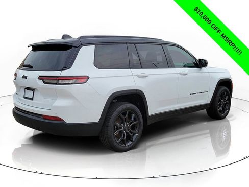 New 2025 Jeep Grand Cherokee L Limited AWD/4WD image 4