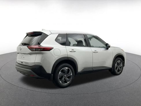 Used 2025 Nissan Rogue SV AWD/4WD image 9