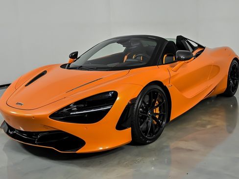 Used 2022 McLaren 720S Performance RWD image 7