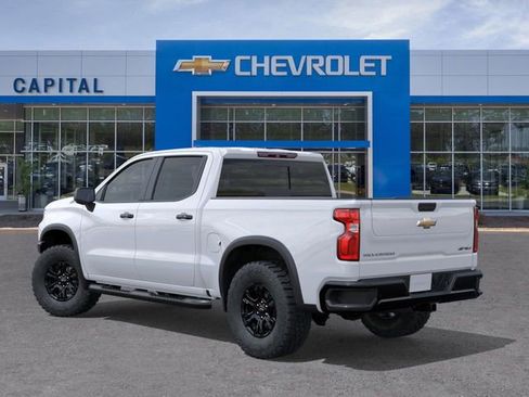 New 2026 Chevrolet Silverado 1500 ZR2 image 3