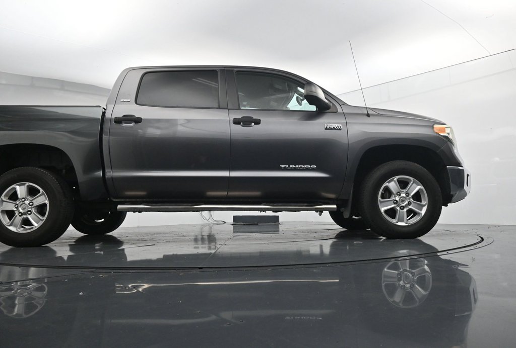 Used 2014 Toyota Tundra SR5 w/ SR5 Upgrade Package AWD/4WD image 38