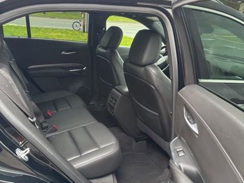 Used 2024 Cadillac XT4 Premium Luxury AWD/4WD image 19