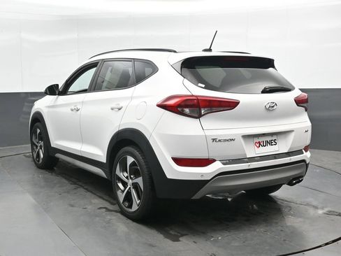 Used 2017 Hyundai Tucson Value AWD/4WD image 8