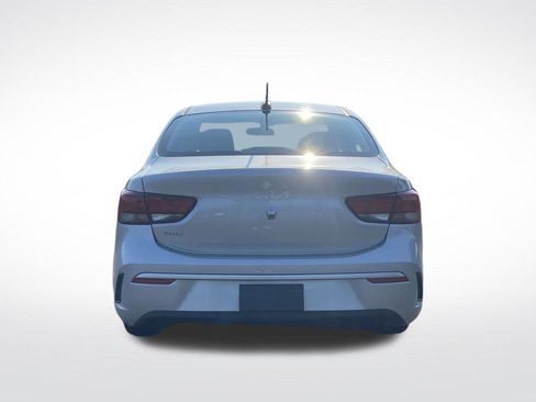 Used 2023 Kia Rio S FWD image 5