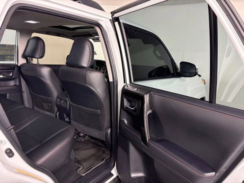 Used 2024 Toyota 4Runner TRD Off-Road Premium w/ Moonroof Package image 33