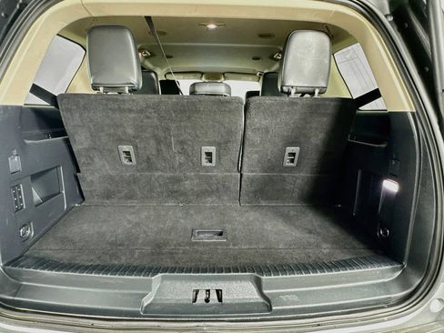 Used 2024 Ford Expedition XLT AWD/4WD image 31
