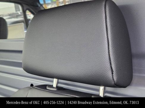 Used 2025 Mercedes-Benz Sprinter 2500 image 15