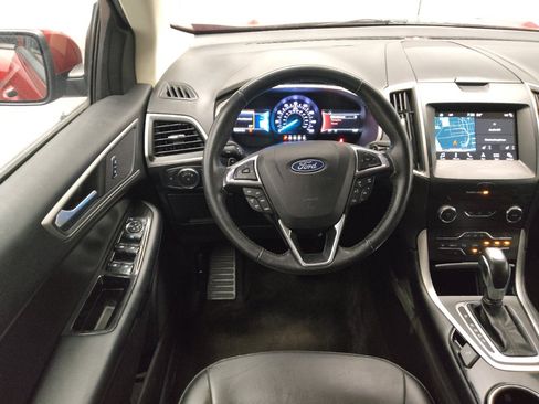 Used 2018 Ford Edge SEL w/ Equipment Group 201A FWD image 22