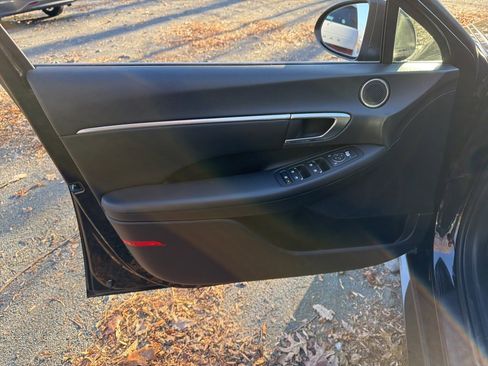 Used 2022 Hyundai Sonata SEL w/ Convenience Package image 16