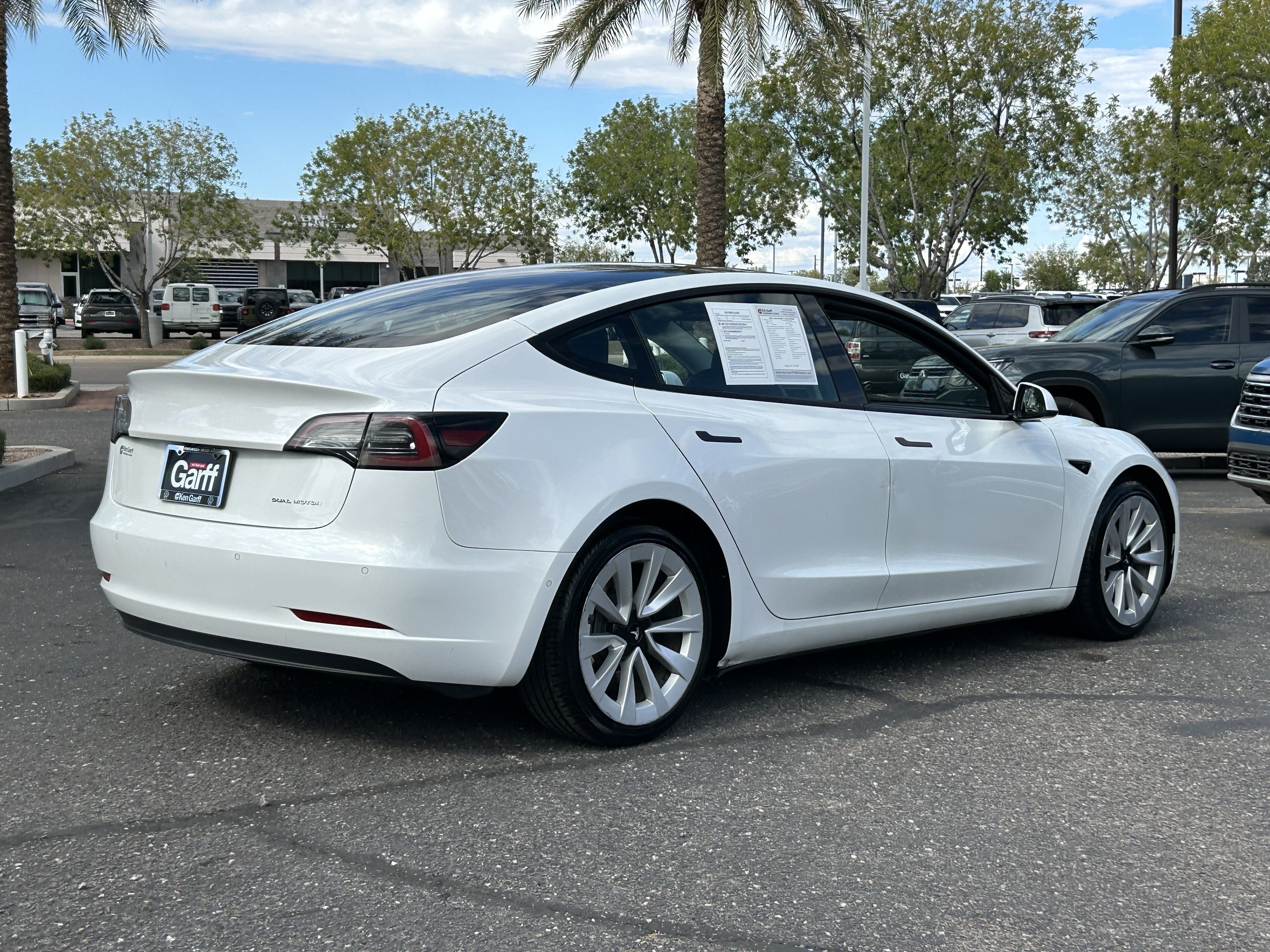 Used 2022 Tesla Model 3 Long Range AWD/4WD image 4
