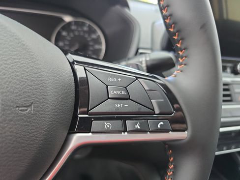 New 2025 Nissan Altima 2.5 SR w/ SR Premium Package image 17