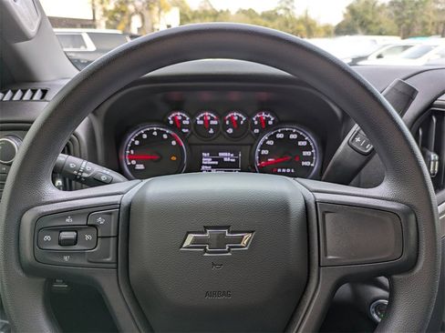 Used 2025 Chevrolet Silverado 2500 Custom w/ Custom Convenience Package image 27