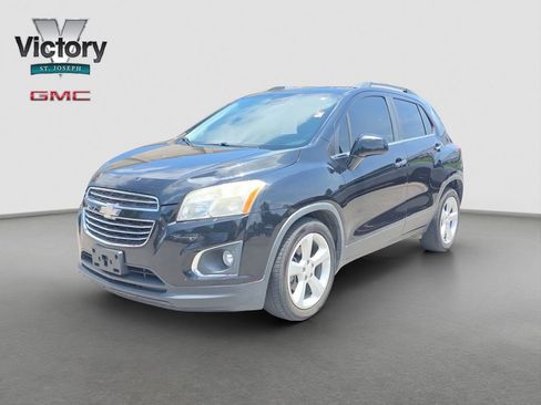 Used 2015 Chevrolet Trax LTZ FWD image 3