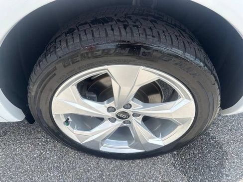Used 2022 Audi Q5 2.0T Premium Plus AWD/4WD image 11