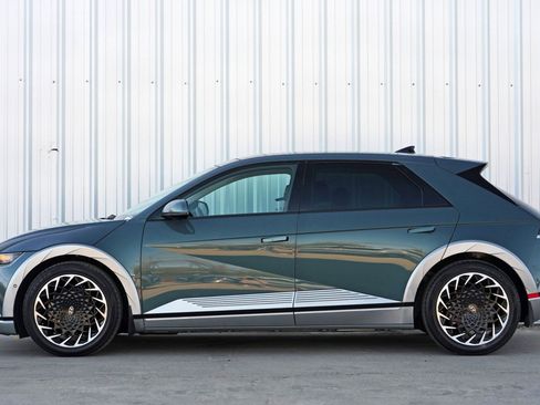 Used 2022 Hyundai Ioniq 5 Limited image 8