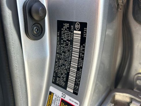 Used 2019 Toyota Avalon XSE image 10