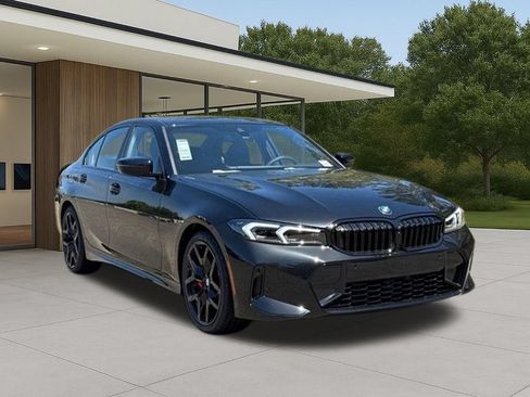 New 2026 BMW 330i Sedan w/ M Sport Package RWD image 6