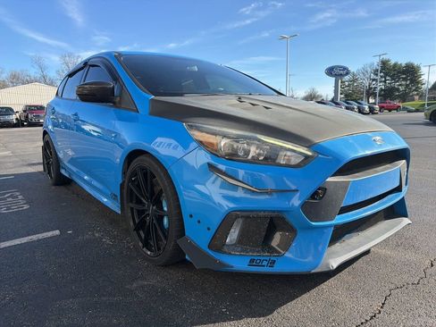 Used 2017 Ford Focus RS AWD/4WD image 6