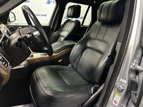 Used 2019 Land Rover Range Rover image 11