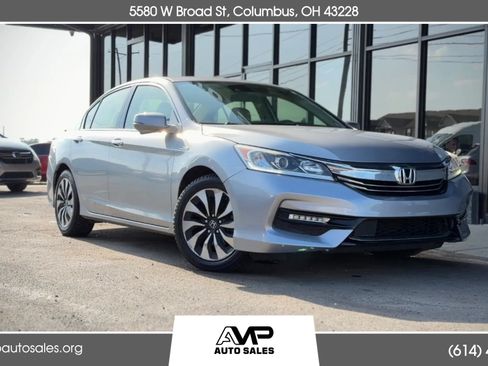 Used 2017 Honda Accord Hybrid Sedan image 1