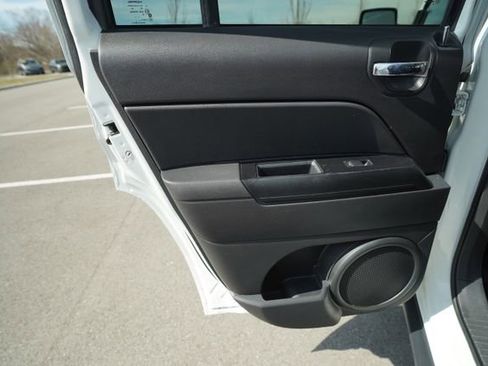 Used 2016 Jeep Patriot Sport w/ Power Value Group image 15