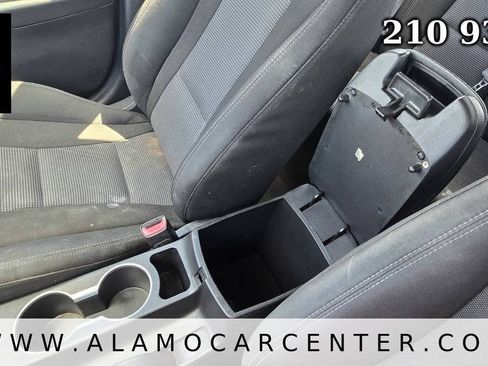 Used 2016 Hyundai Elantra GT FWD image 37