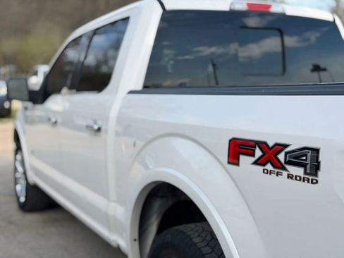 Used 2016 Ford F150 Platinum w/ Equipment Group 701A Luxury image 9