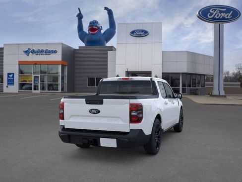 New 2025 Ford Maverick Lariat w/ Black Appearance Package image 8