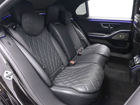 Used 2021 Mercedes-Benz S 580 4MATIC Sedan w/ AMG Line image 24