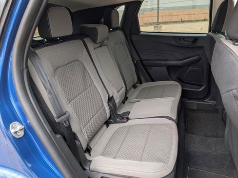 Used 2022 Ford Escape SE w/ SE Sport Appearance Package FWD image 25