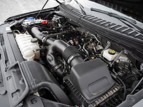 Used 2023 Ford Expedition Max XLT image 46