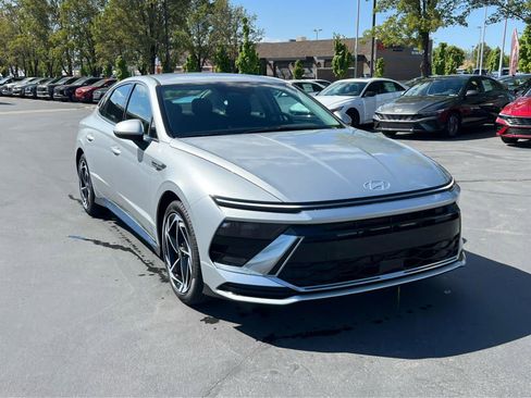 New 2026 Hyundai Sonata SEL AWD/4WD image 4