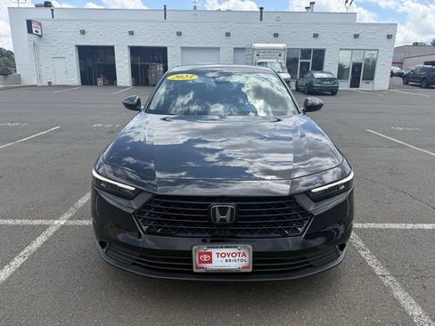 Used 2023 Honda Accord EX image 2