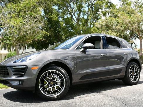 Used 2017 Porsche Macan S image 2