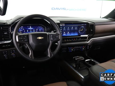 Used 2024 Chevrolet Silverado 1500 High Country w/ Technology Package AWD/4WD image 17