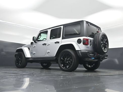 Used 2023 Jeep Wrangler Unlimited Sahara w/ Cold Weather Group AWD/4WD image 48