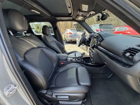 Used 2017 MINI Cooper Clubman S image 25