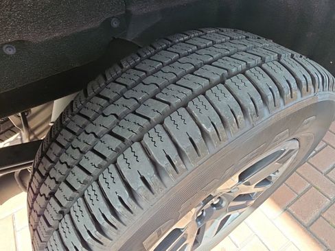 Used 2021 Chevrolet Silverado 1500 Custom w/ Rally Edition image 13