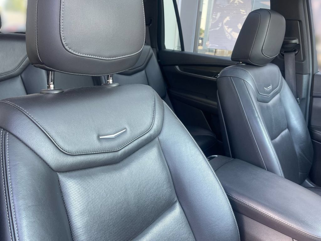 Used 2020 Cadillac XT6 Sport AWD/4WD image 37