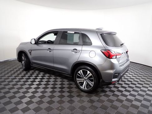 Used 2022 Mitsubishi Outlander Sport ES AWD/4WD image 9