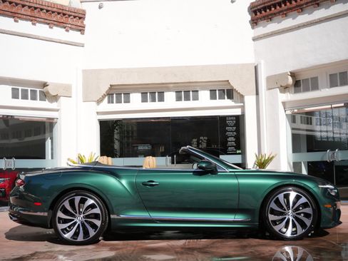 New 2026 Bentley Continental GTC image 5