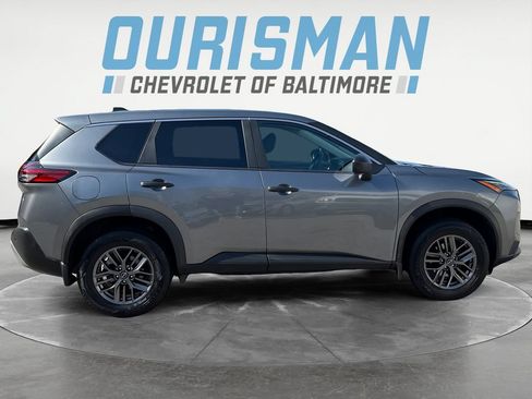 Used 2023 Nissan Rogue S AWD/4WD image 7