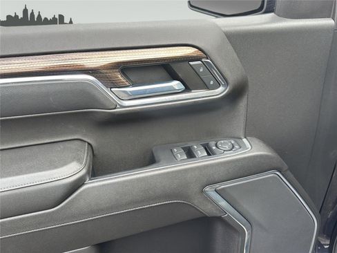 Used 2023 Chevrolet Silverado 1500 LT AWD/4WD image 11