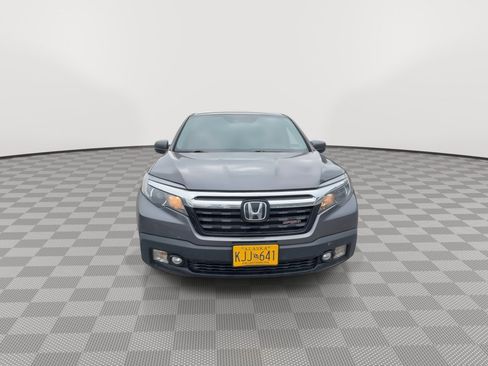 Used 2020 Honda Ridgeline Sport image 3