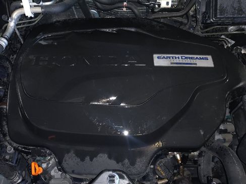 Used 2017 Honda Ridgeline RTL-E image 30