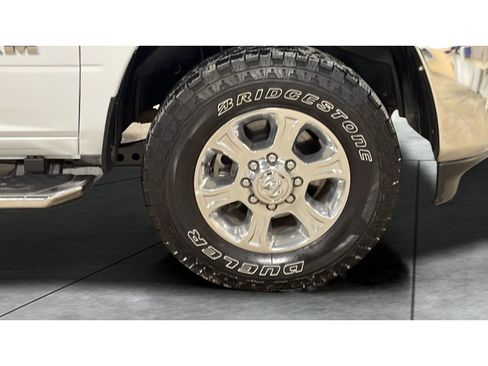 Used 2024 RAM 2500 Big Horn w/ Off Road Package AWD/4WD image 16