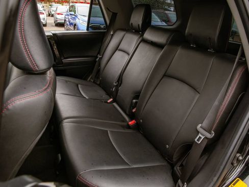 Used 2021 Toyota 4Runner TRD Off-Road Premium w/ Moonroof Package AWD/4WD image 12
